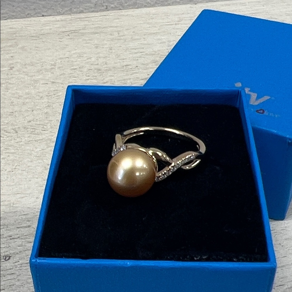 NIB - JTV Golden South Sea Pearl & Moissanite Ring 18k Gold over Silver – Sz 8 - Picture 4 of 11